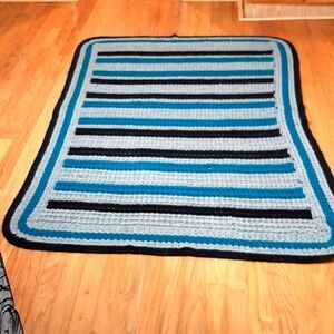 HANDMADE ‎ Queen Granny Turquise & Black  Blanket  80Wx90 L